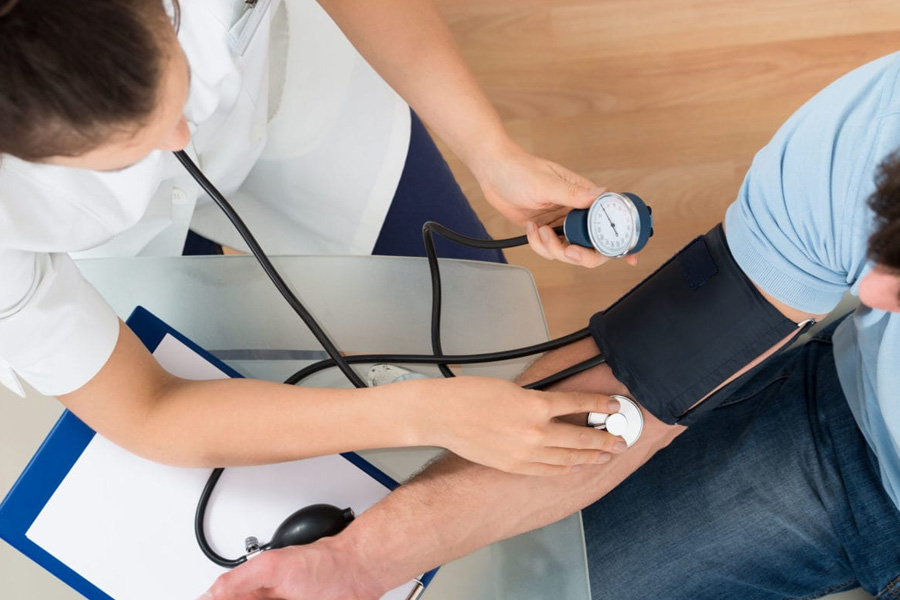 Can Natural Supplements Like Arteris Plus Help You Reduce Reliance on Blood Pressure Medications