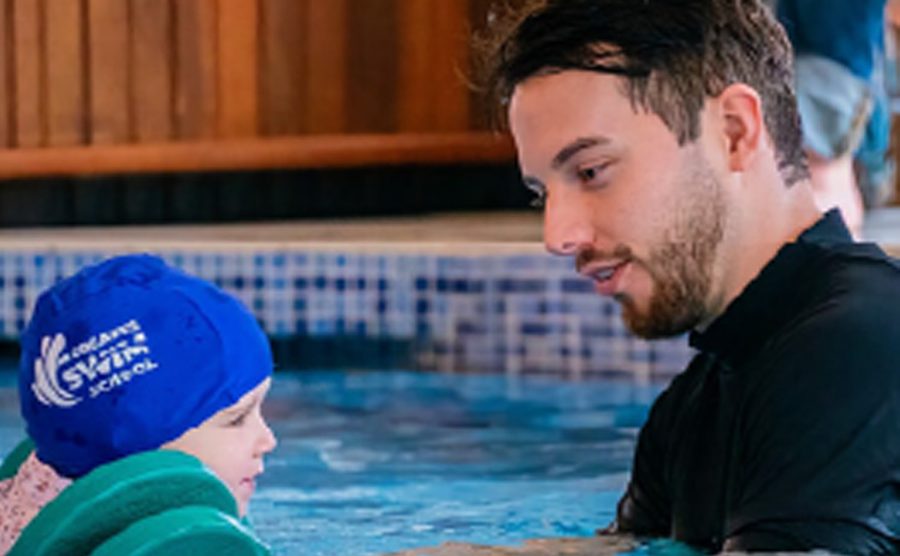 Why Your Child Acts Differently In Group Swimming Lessons